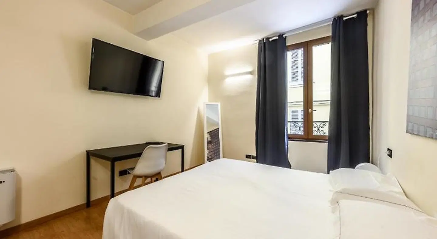 Emilia Studios ROOM_EXAMPLE