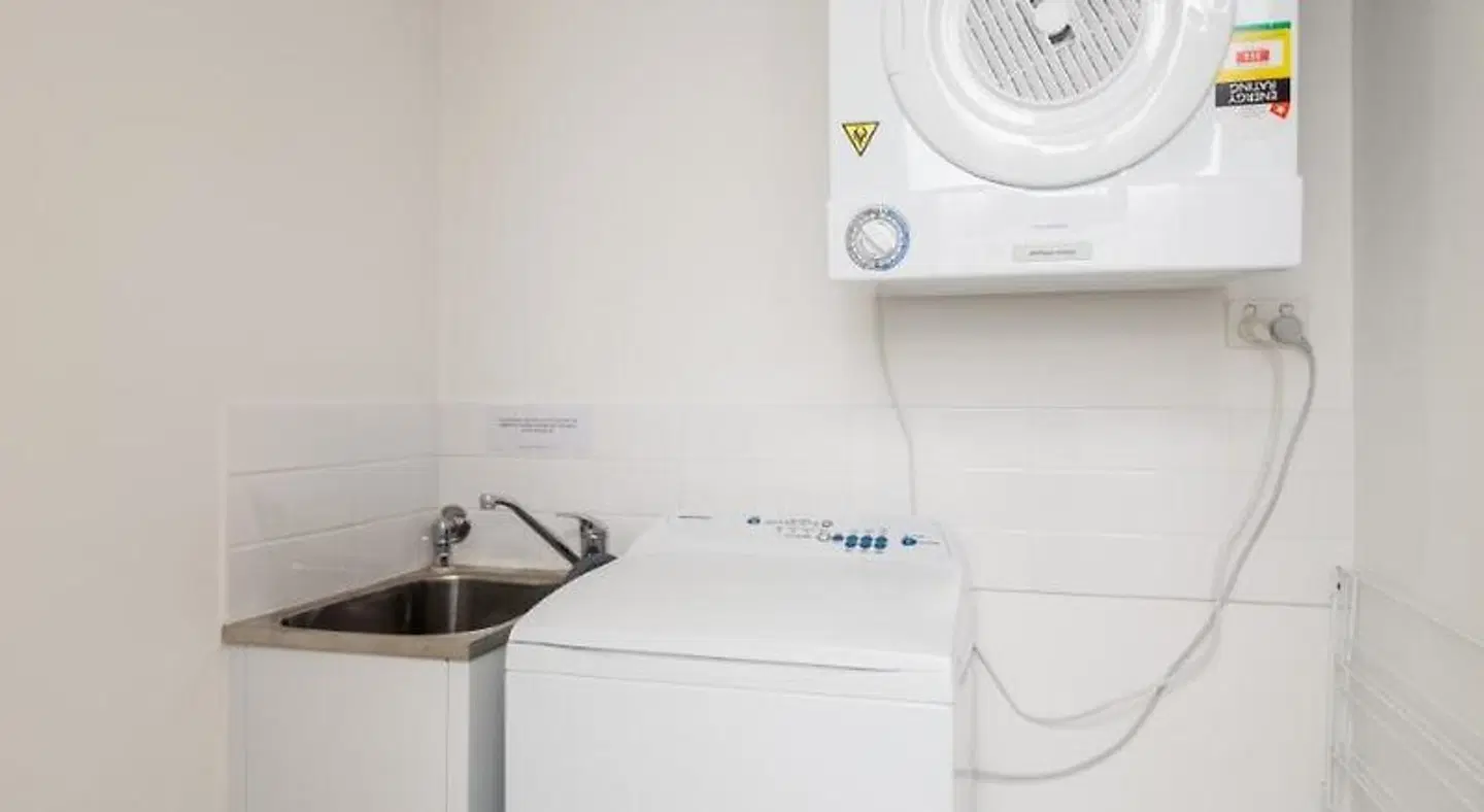 Central Islington Apartments Badezimmer