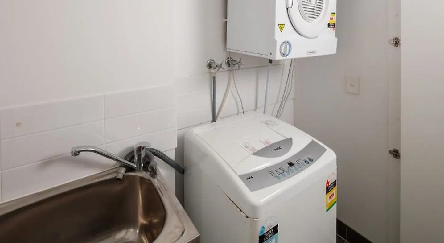 Central Islington Apartments Badezimmer