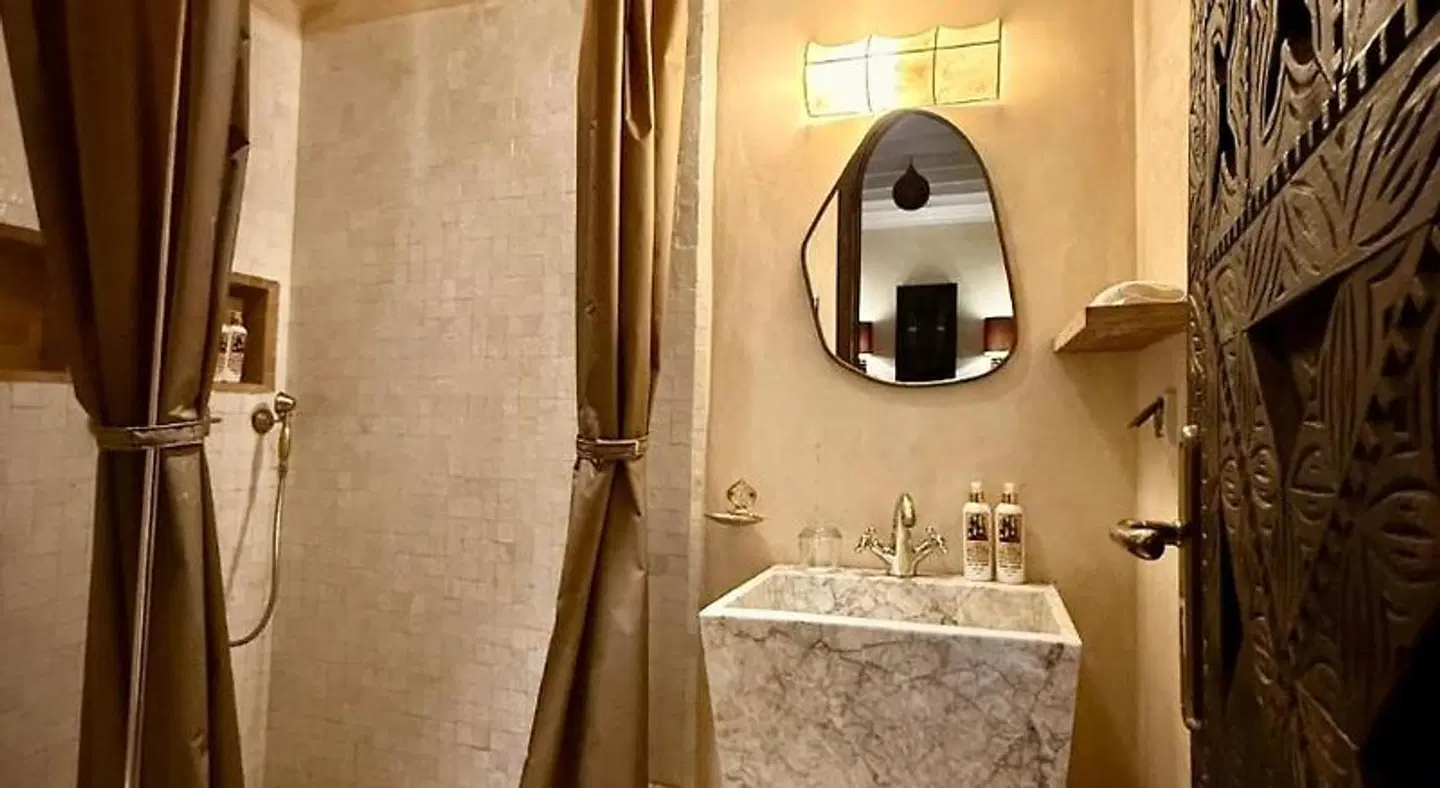 Riad Wazani Topaze & Spa Badezimmer