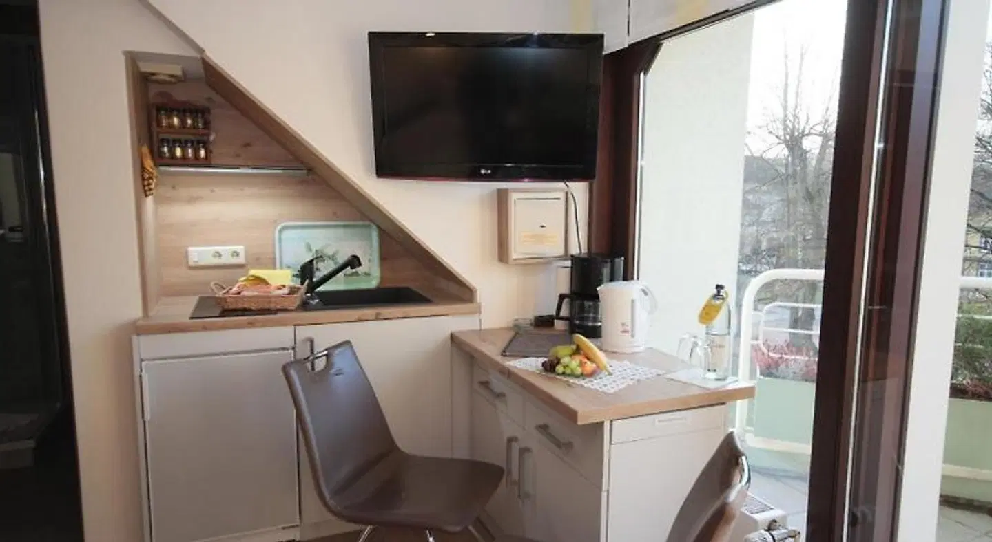 Schneidewind ROOM_EXAMPLE