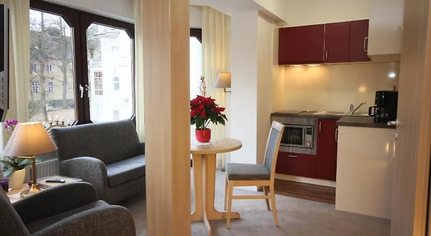 Schneidewind ROOM_EXAMPLE