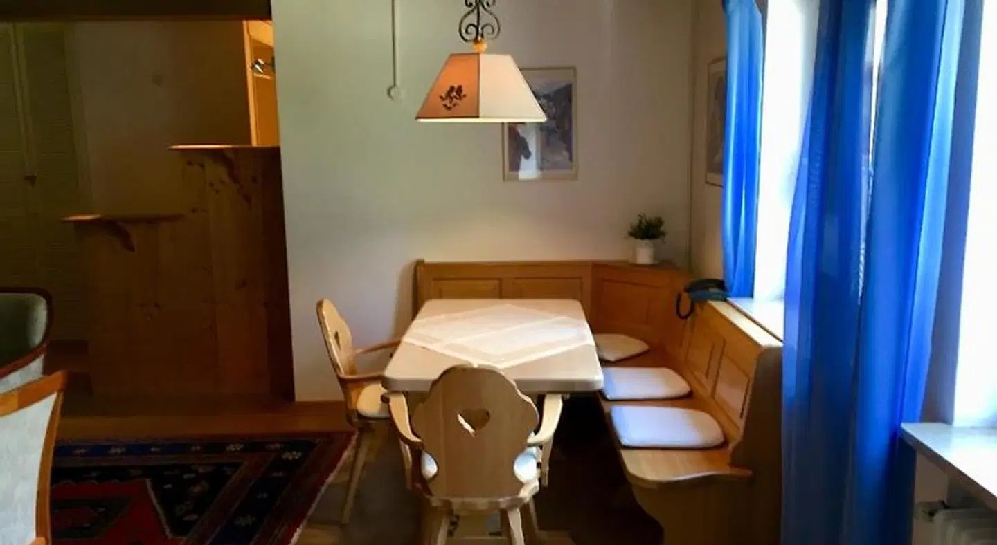 Jäger von Fall ROOM_EXAMPLE