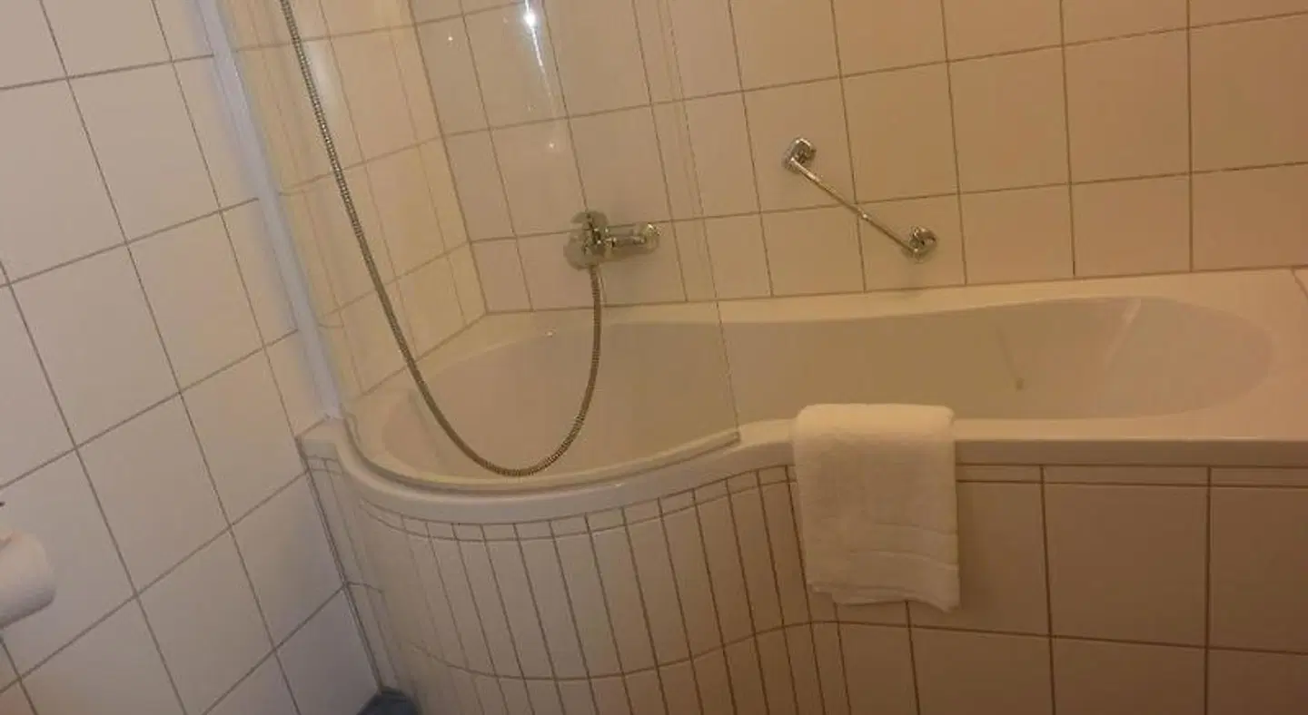 Jäger von Fall Badezimmer