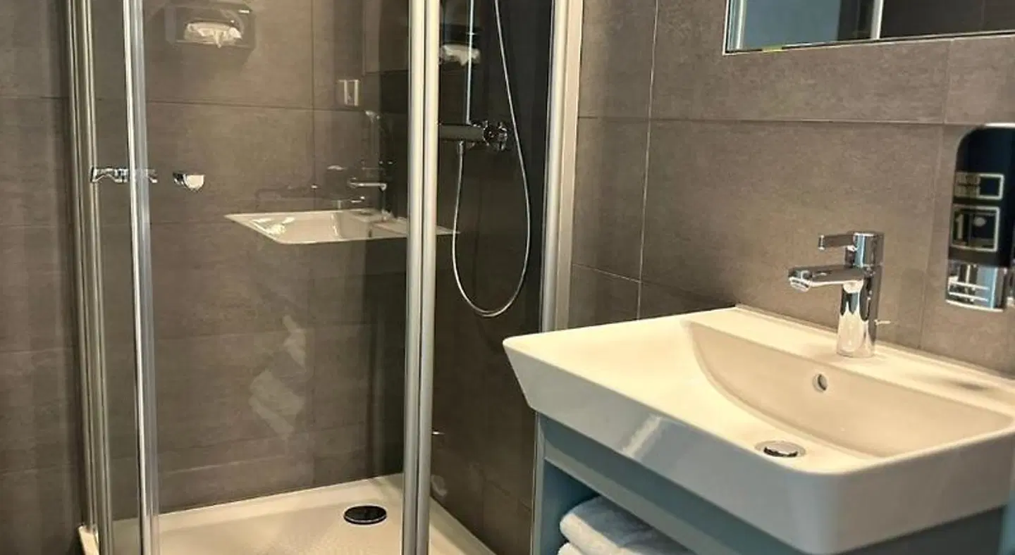 Schröder's Schöne Aussicht Badezimmer