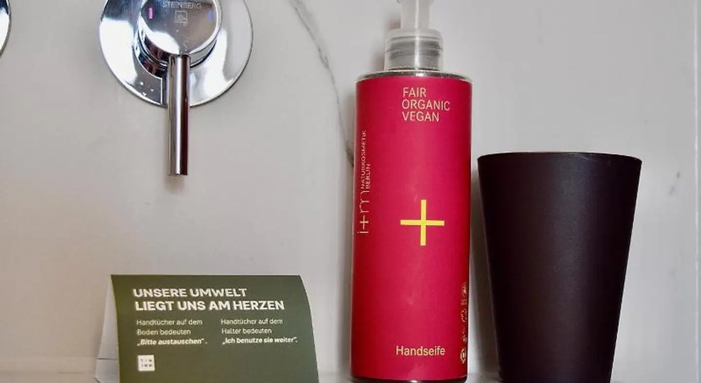 TIN INN Montabaur l einfach gut - Das Hotel aus hochwertig ausgebauten Uberseecontainern Badezimmer