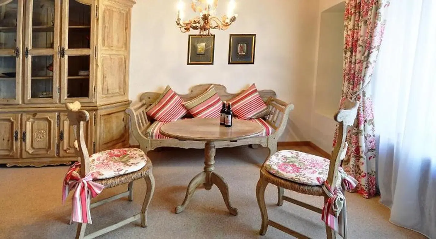 Hotel Spiegel Garni ROOM_EXAMPLE