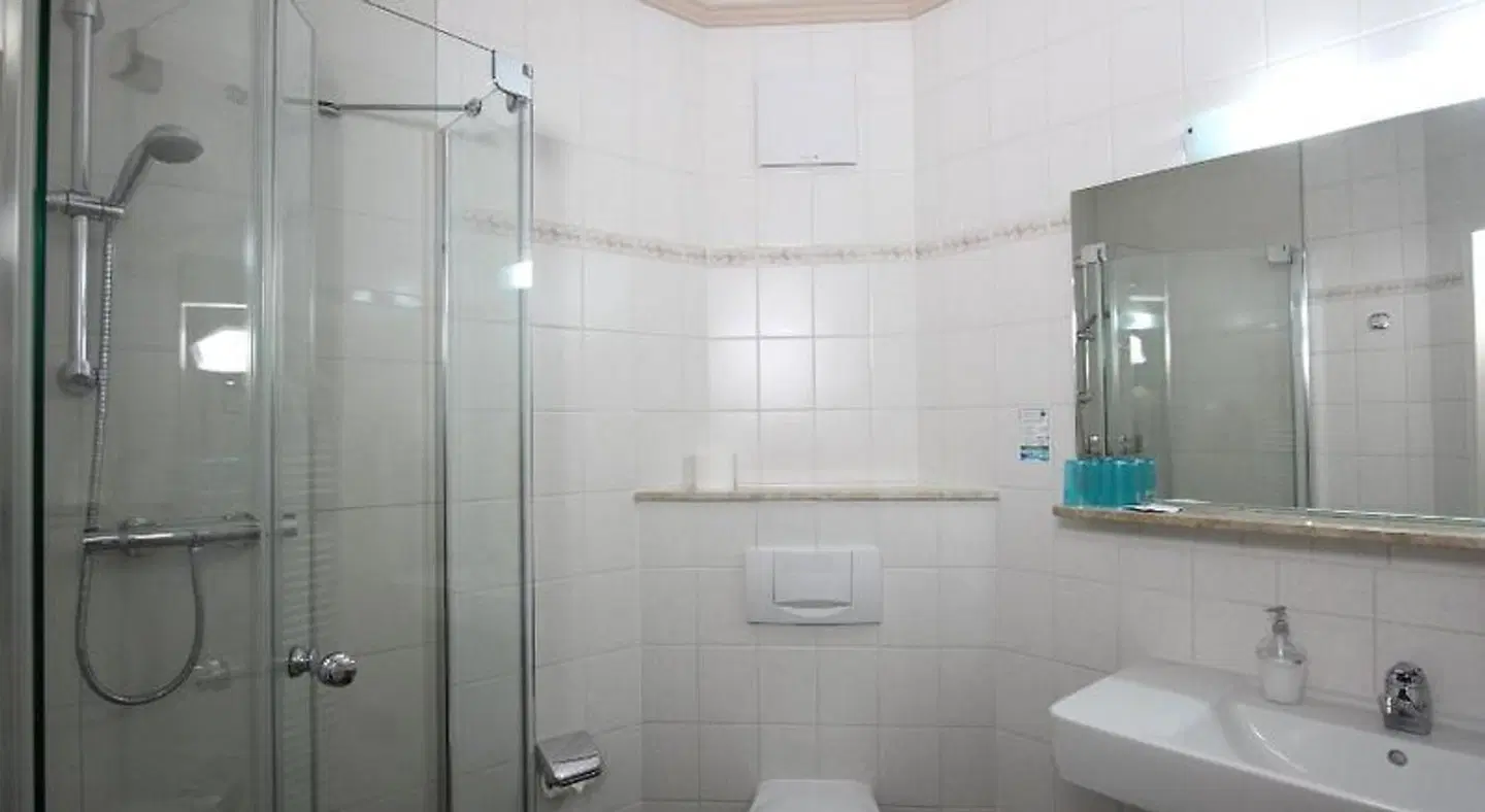Ryck-Hotel Garni Badezimmer