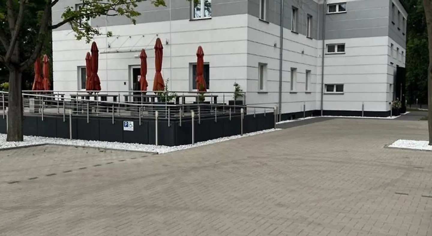 Garni Hotel Eastside EXTERIOR