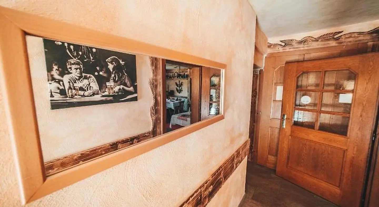 Hotel und Pension Al Dente Bar