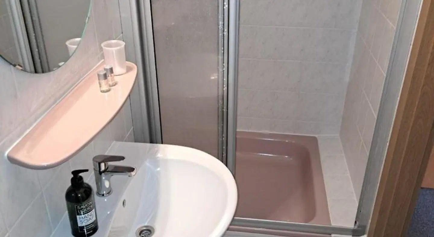 Moselpension Gwosch Badezimmer