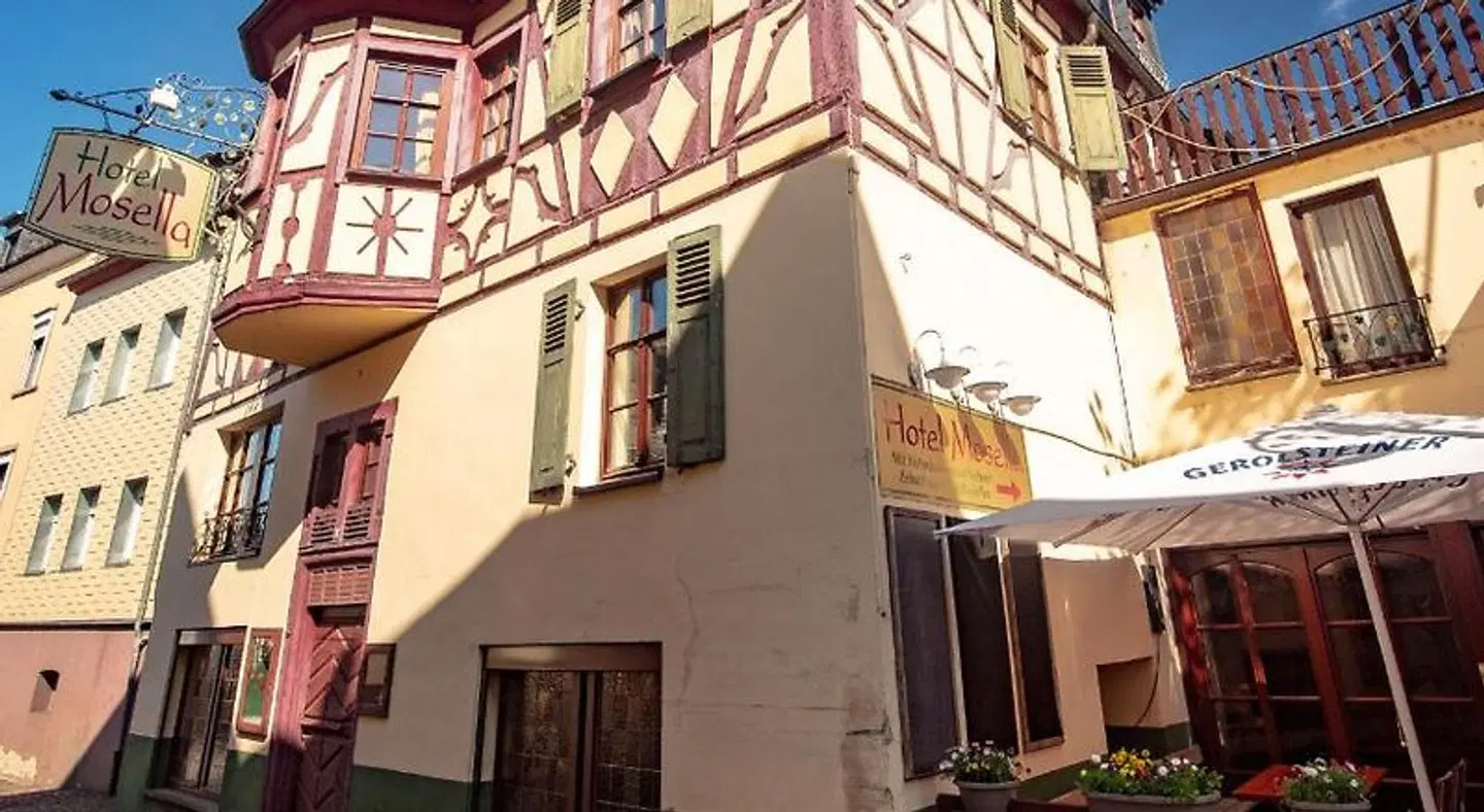 Hotel Mosella EXTERIOR