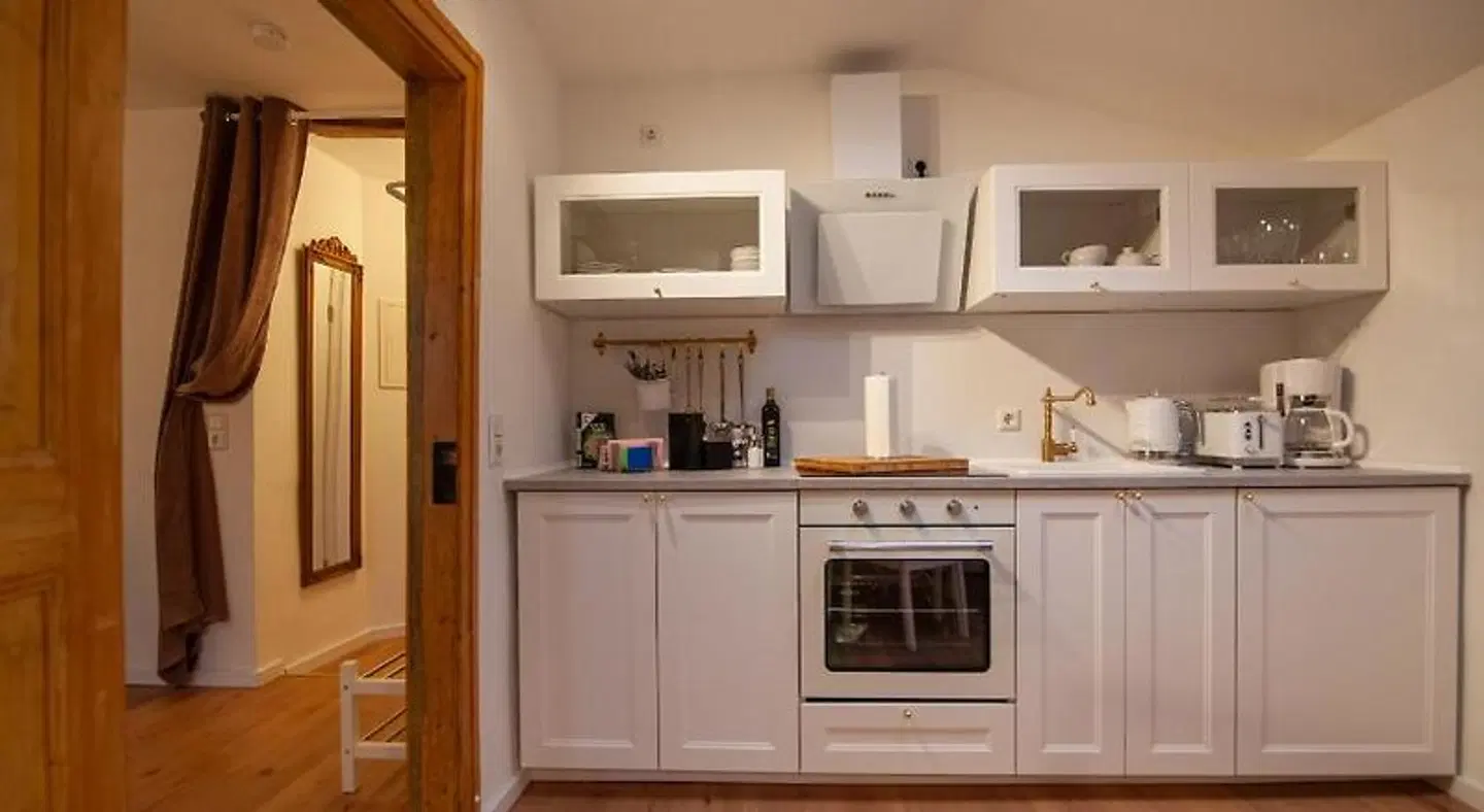 ApartOne ROOM_EXAMPLE