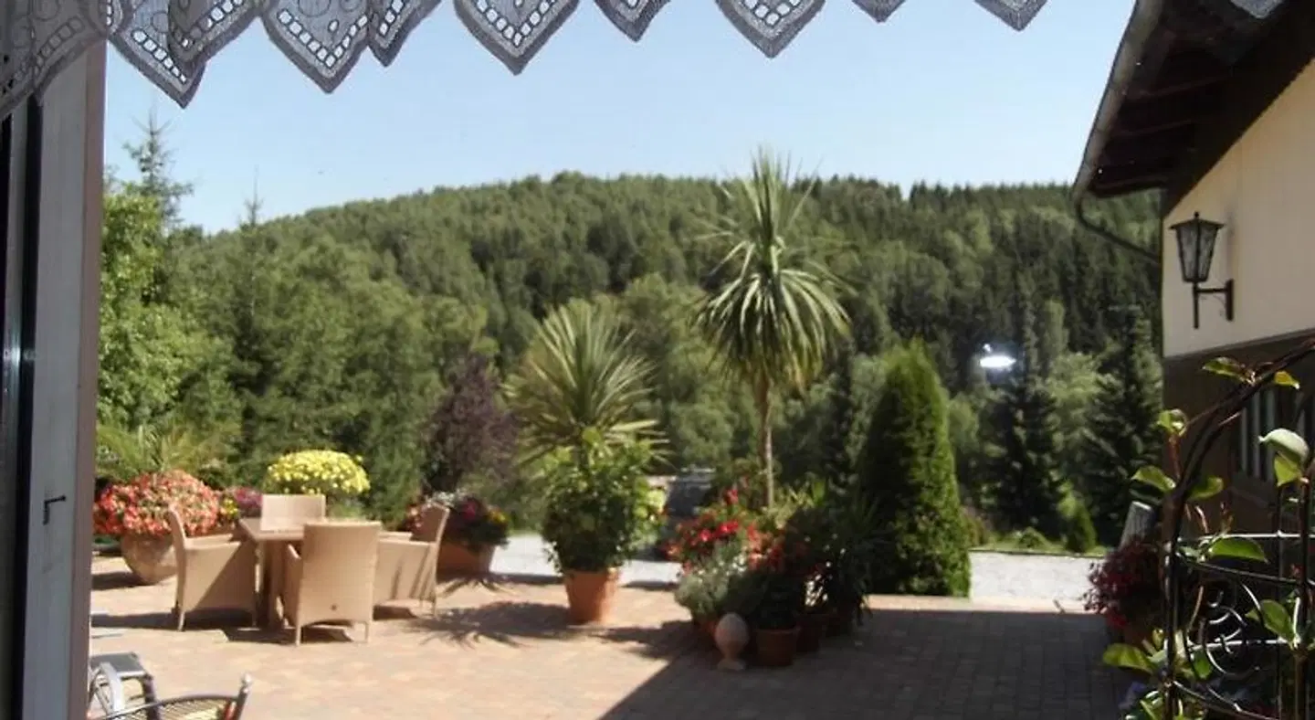 Am Waldhof Terrasse