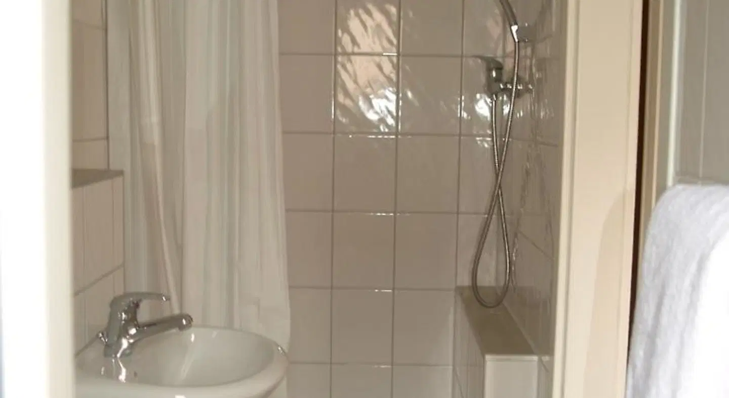 Gastehaus in der Gotthardtstraße Badezimmer