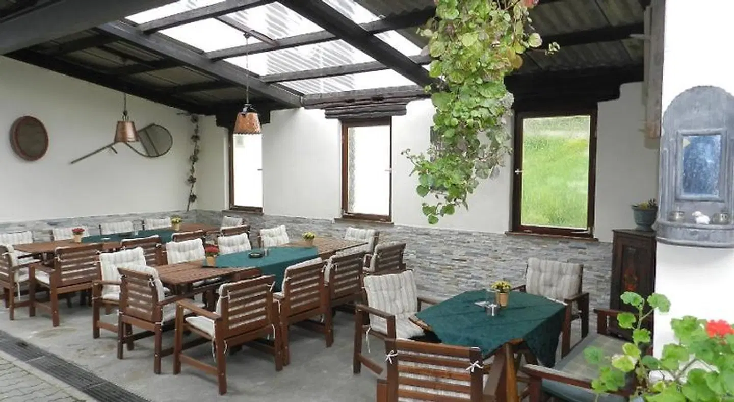 Weingut - Pension Stassen Terrasse