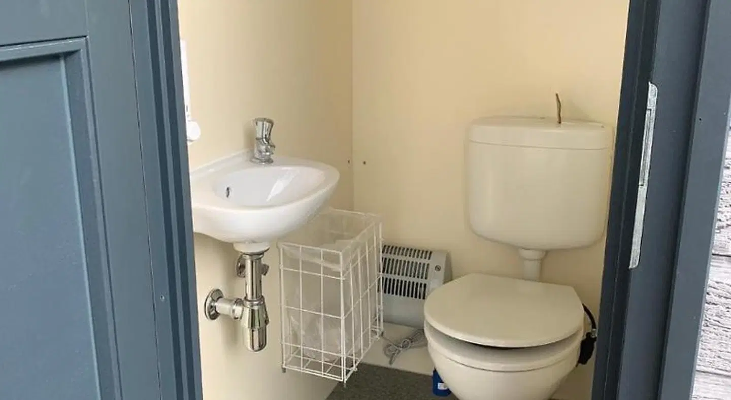 Ferienhaus Annerose in Wendisch Rietz Badezimmer