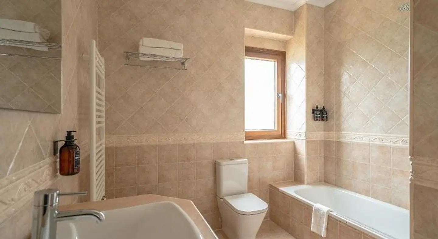 Hotel Penas Blancas Badezimmer