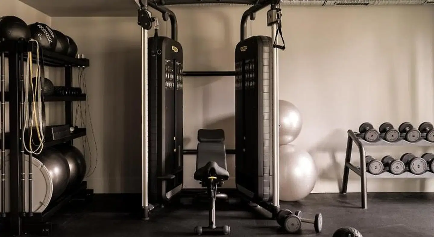 the breeze SPORTS_AND_LEISURE