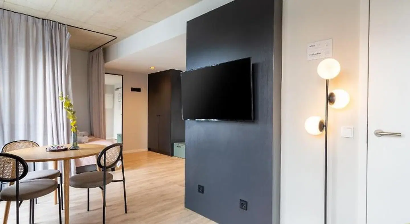 limehome Dusseldorf Stresemannstraße - Digital Access ROOM_EXAMPLE