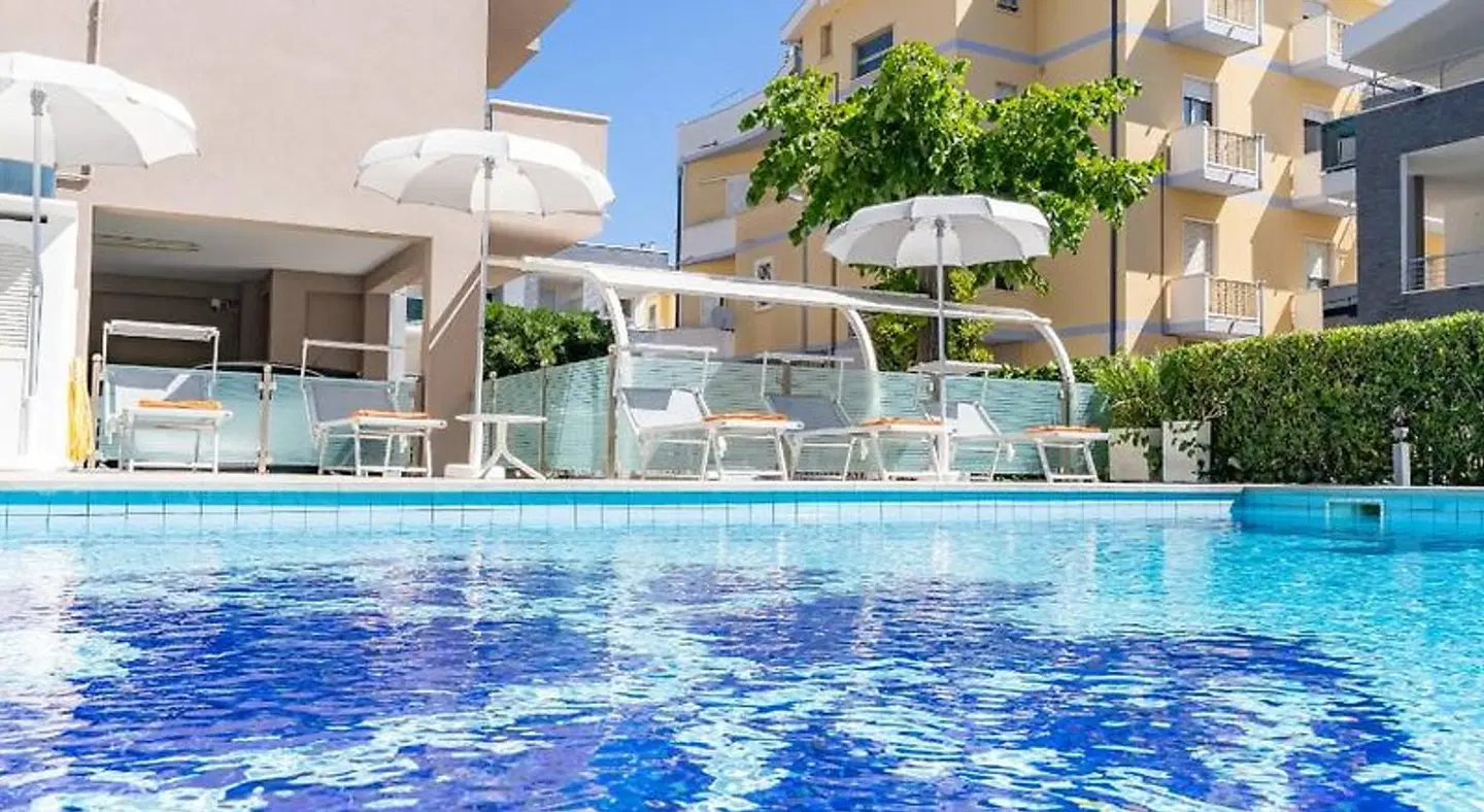 Hotel Astor OUTDOOR_POOL