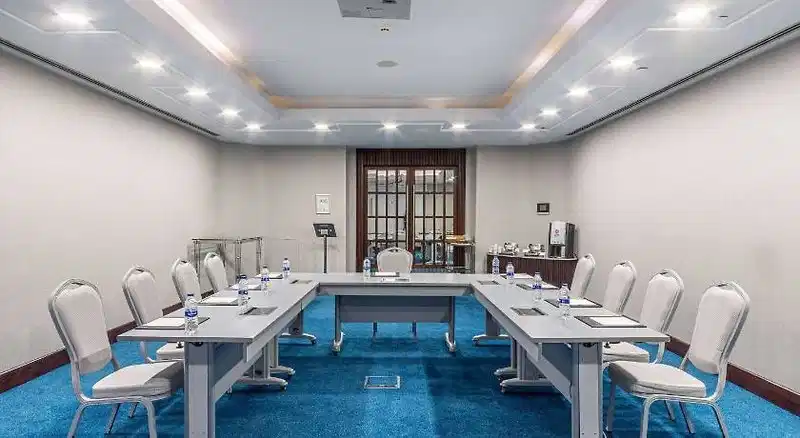 Wyndham Grand Istanbul Kalamis Marina Hotel – Hotelfoto