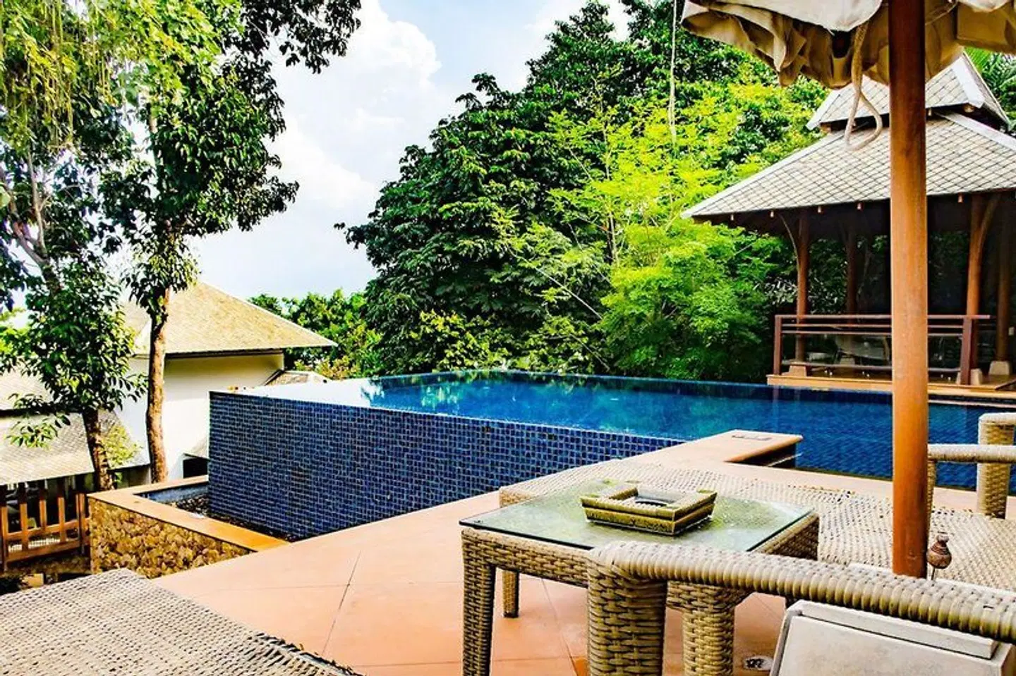 Pawanthorn Luxury Pool Villa Samui OUTDOOR_POOL