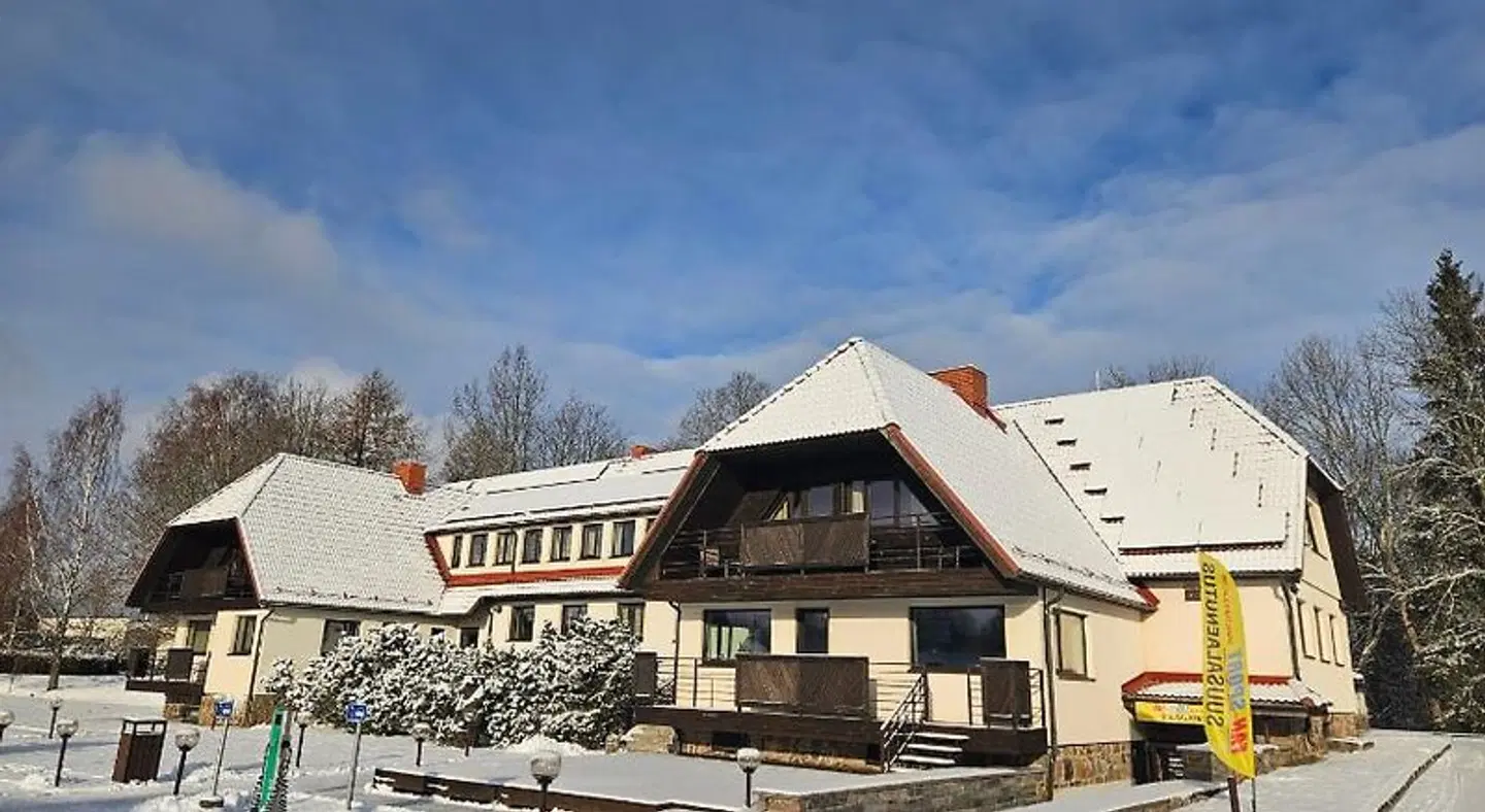 Karupesa EXTERIOR