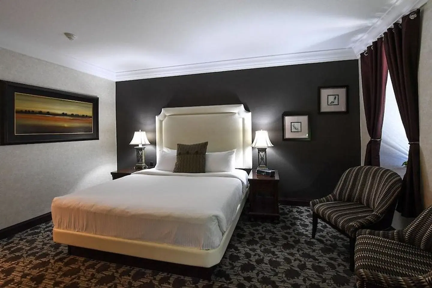 Stone Mill Inn ROOM_EXAMPLE