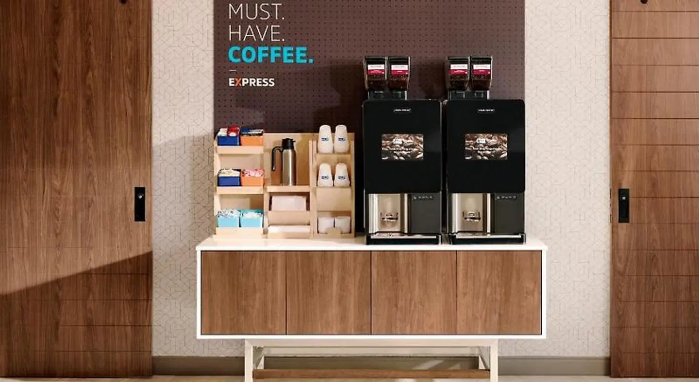 Holiday Inn Express & Suites Rome by IHG LOUNGE_LOBBY