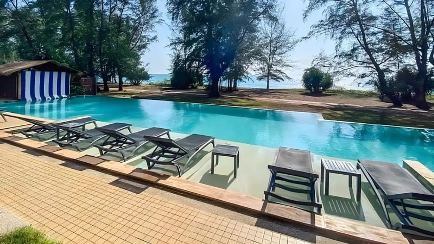 Coriacea Boutique Resort OUTDOOR_POOL
