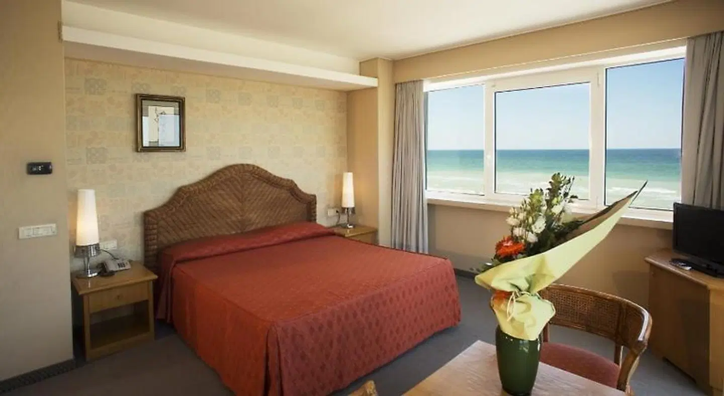 City Hotel ROOM_EXAMPLE