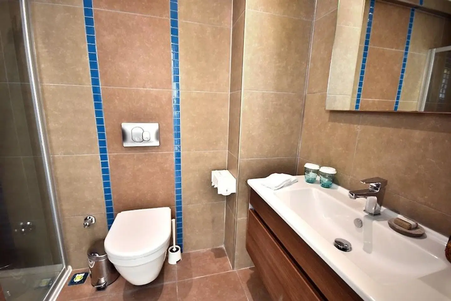 Elanaz Hotel Badezimmer