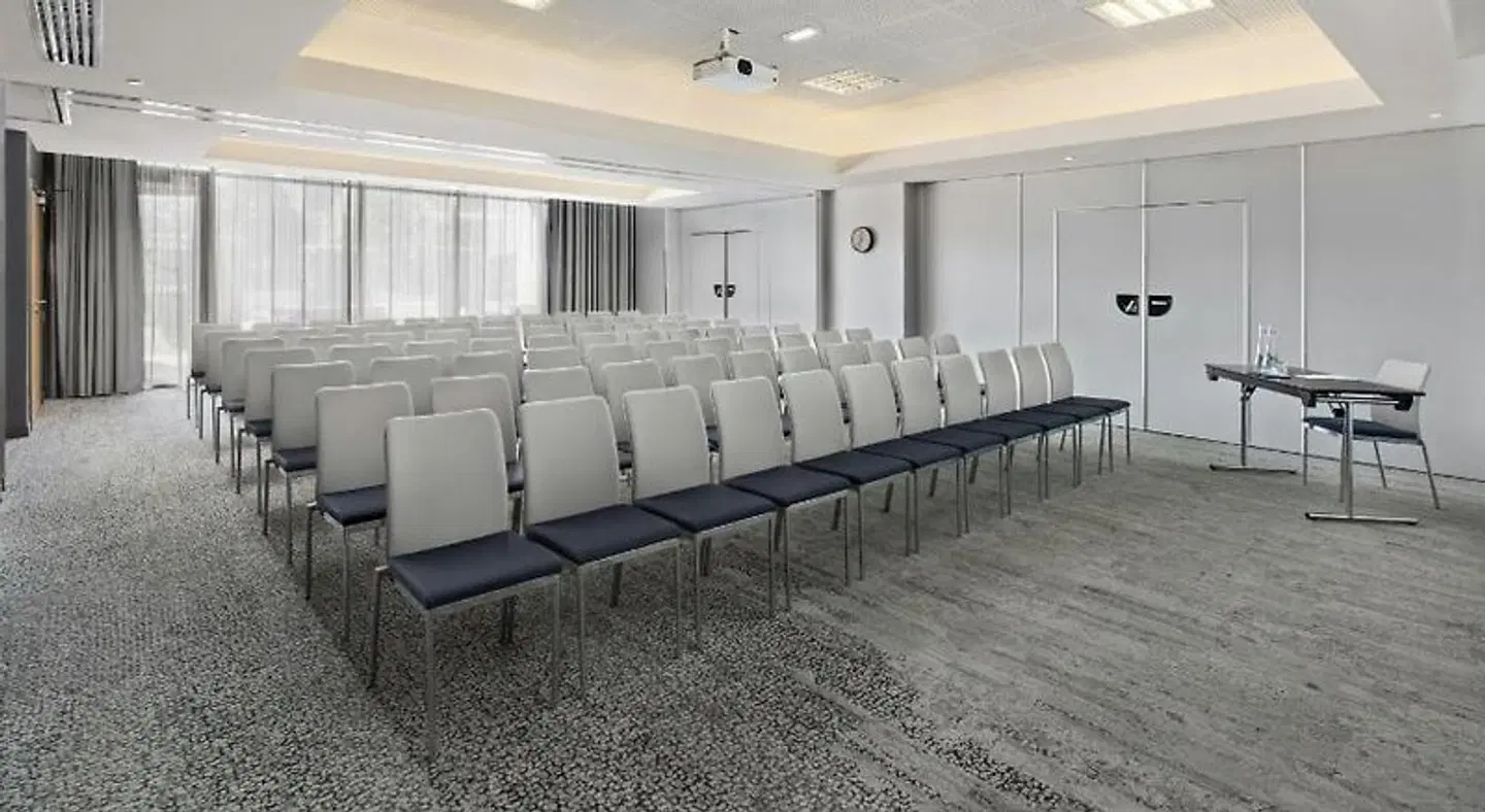 Courtyard by Marriott Toulouse Airport Konferenz