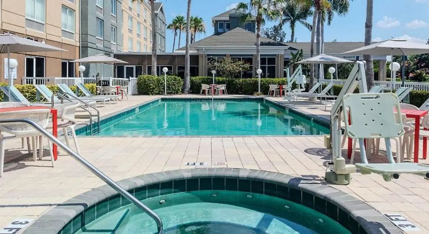 Hilton Garden Inn Sarasota-Bradenton Airport OUTDOOR_POOL