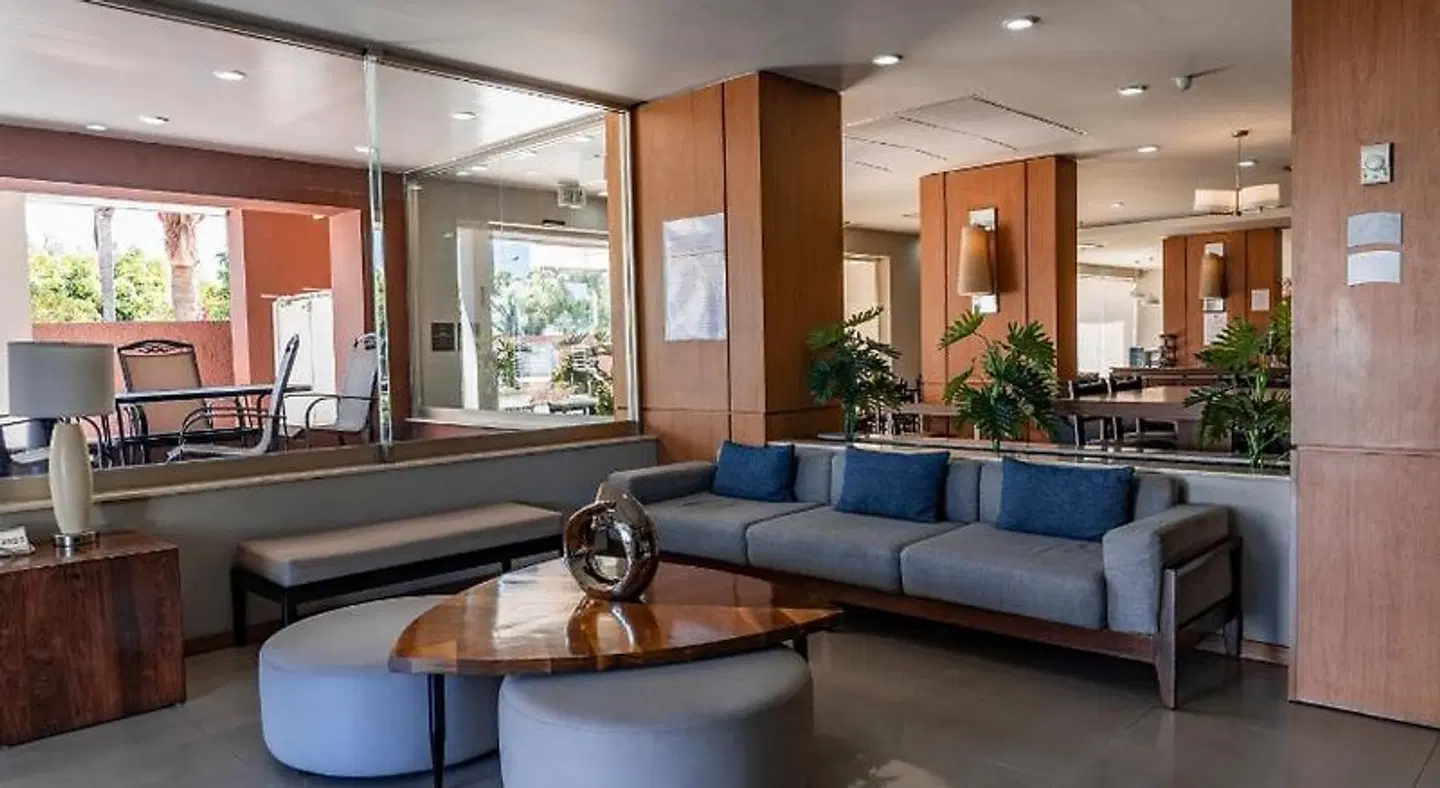 Staybridge Suites Guadalajara Expo by IHG LOUNGE_LOBBY