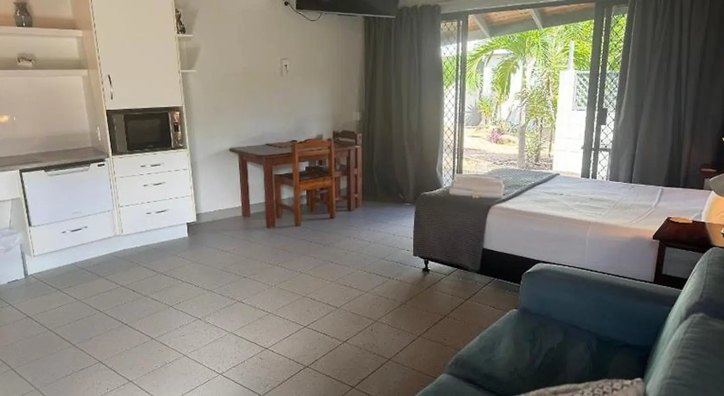 Island Leisure Resort ROOM_EXAMPLE