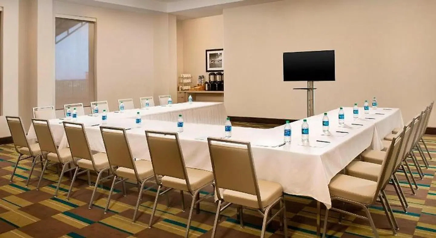 Four Points by Sheraton Jacksonville Beachfront Konferenz