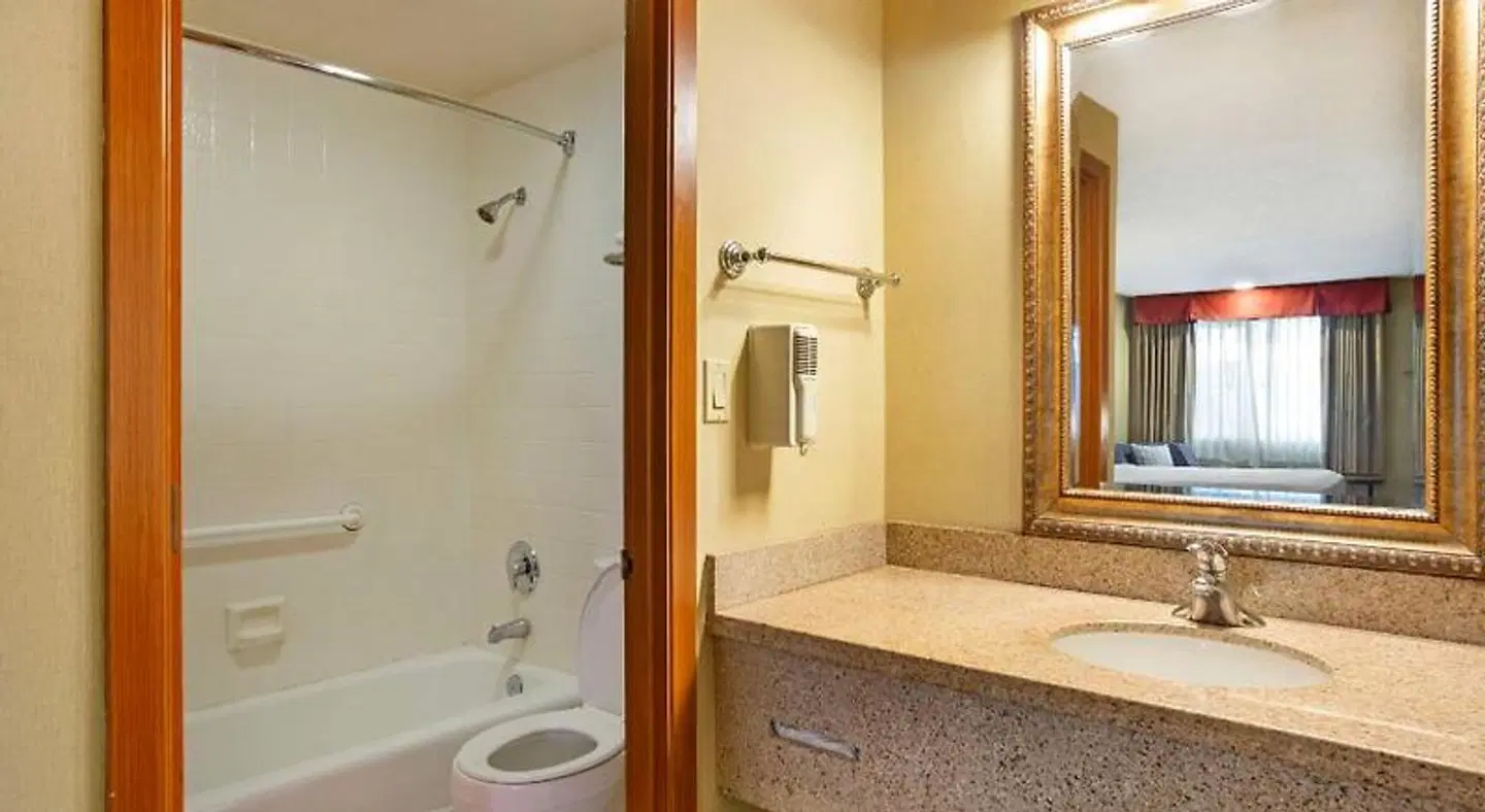 Best Western Shadow Inn Badezimmer