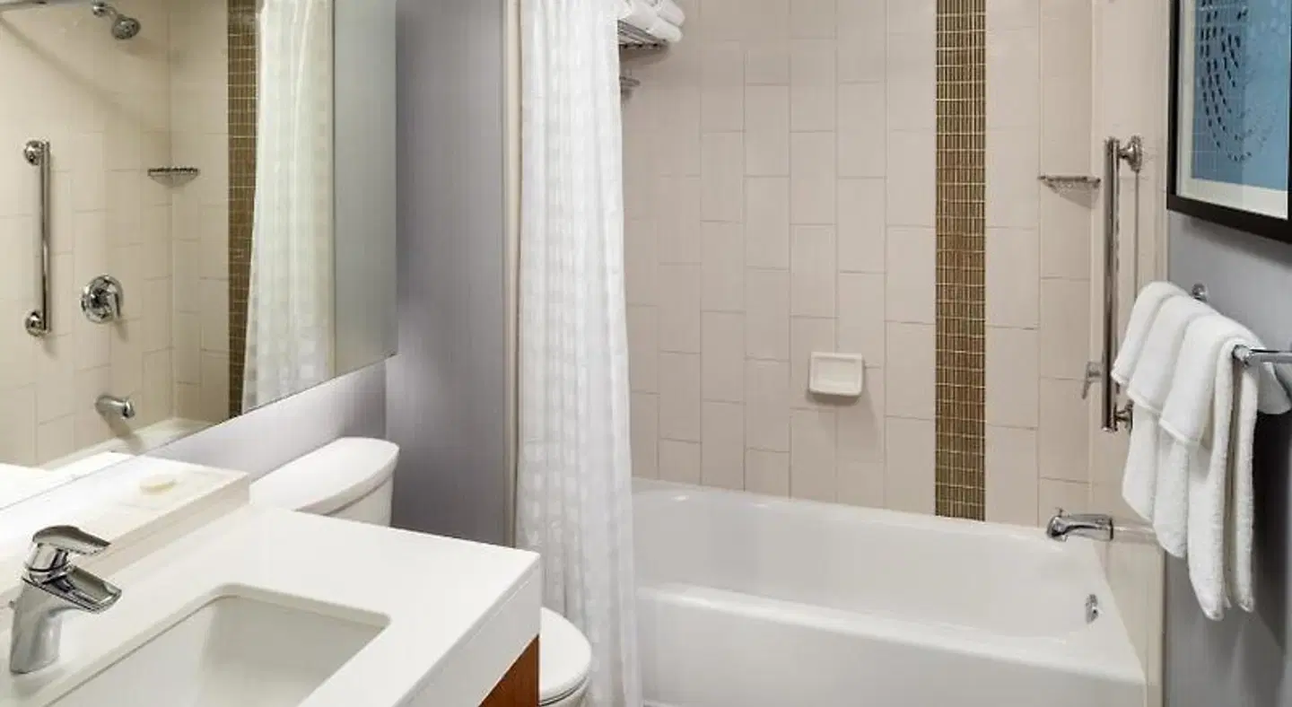 Hyatt Place Chicago Midway Airport Badezimmer