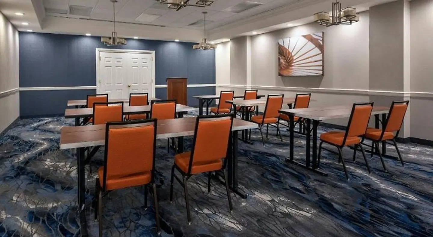 Fairfield by Marriott Inn & Suites Albany Downtown Restaurant