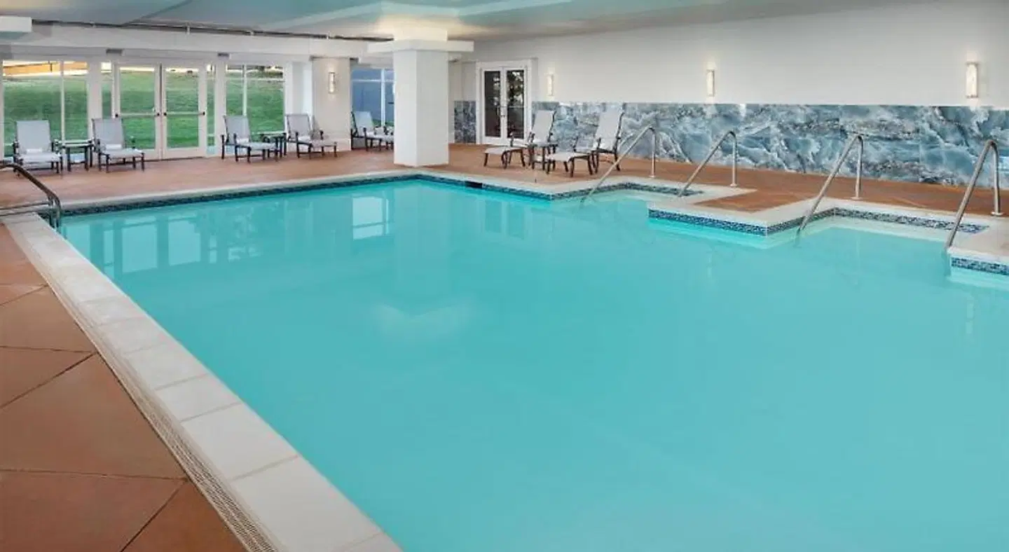 Hyatt Regency Wichita Hallenbad