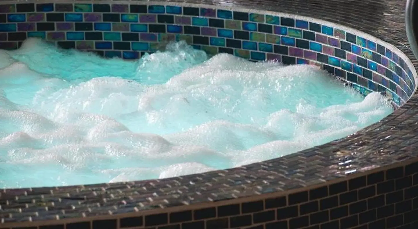 Hyatt Regency Wichita Hallenbad