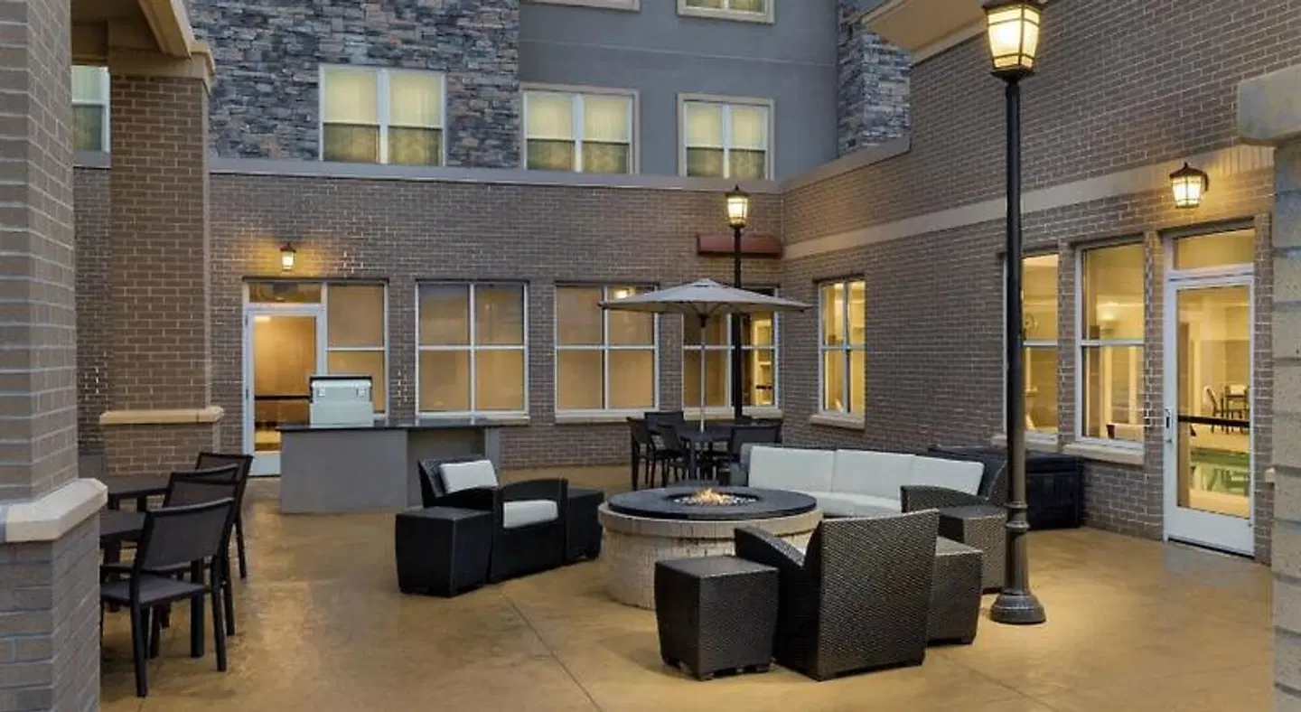 Residence Inn by Marriott Kansas City at The Legends LOUNGE_LOBBY
