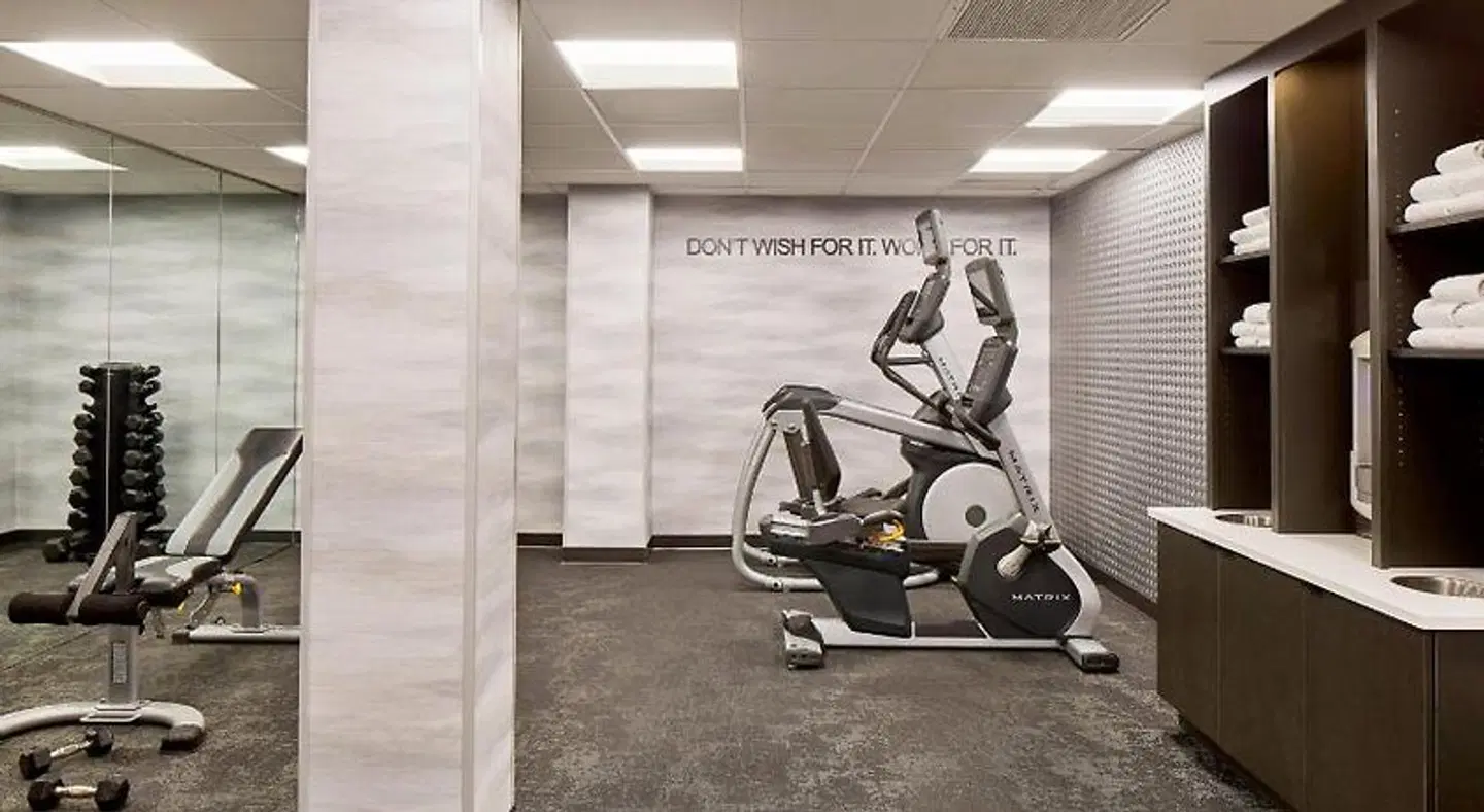 Fairfield by Marriott Inn & Suites Albany Airport SPORTS_AND_LEISURE