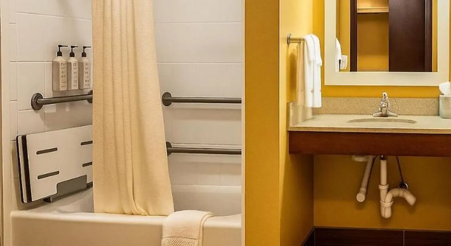 TownePlace Suites by Marriott Hattiesburg Badezimmer