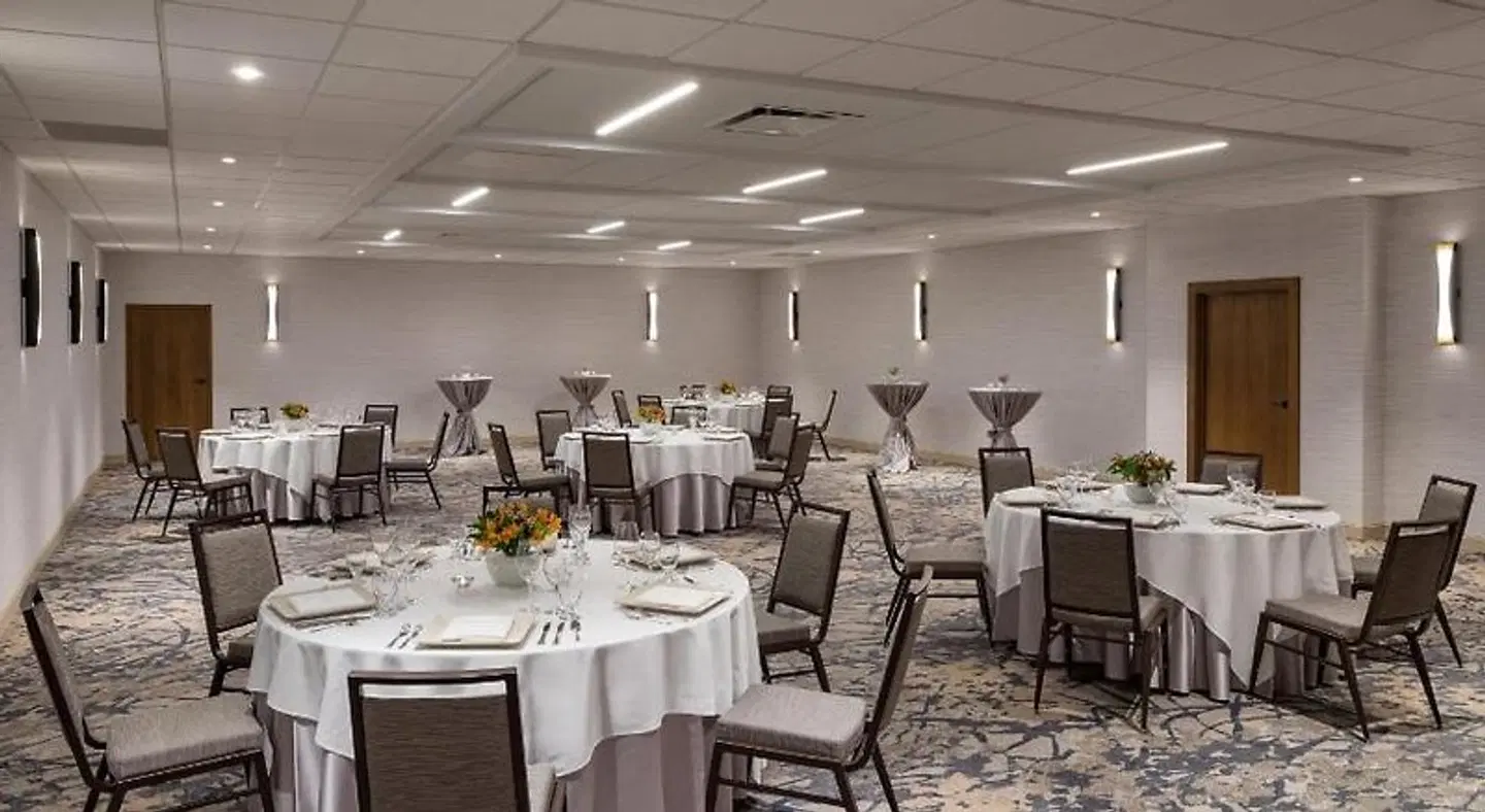 Sheraton Charlotte Airport Hotel Restaurant