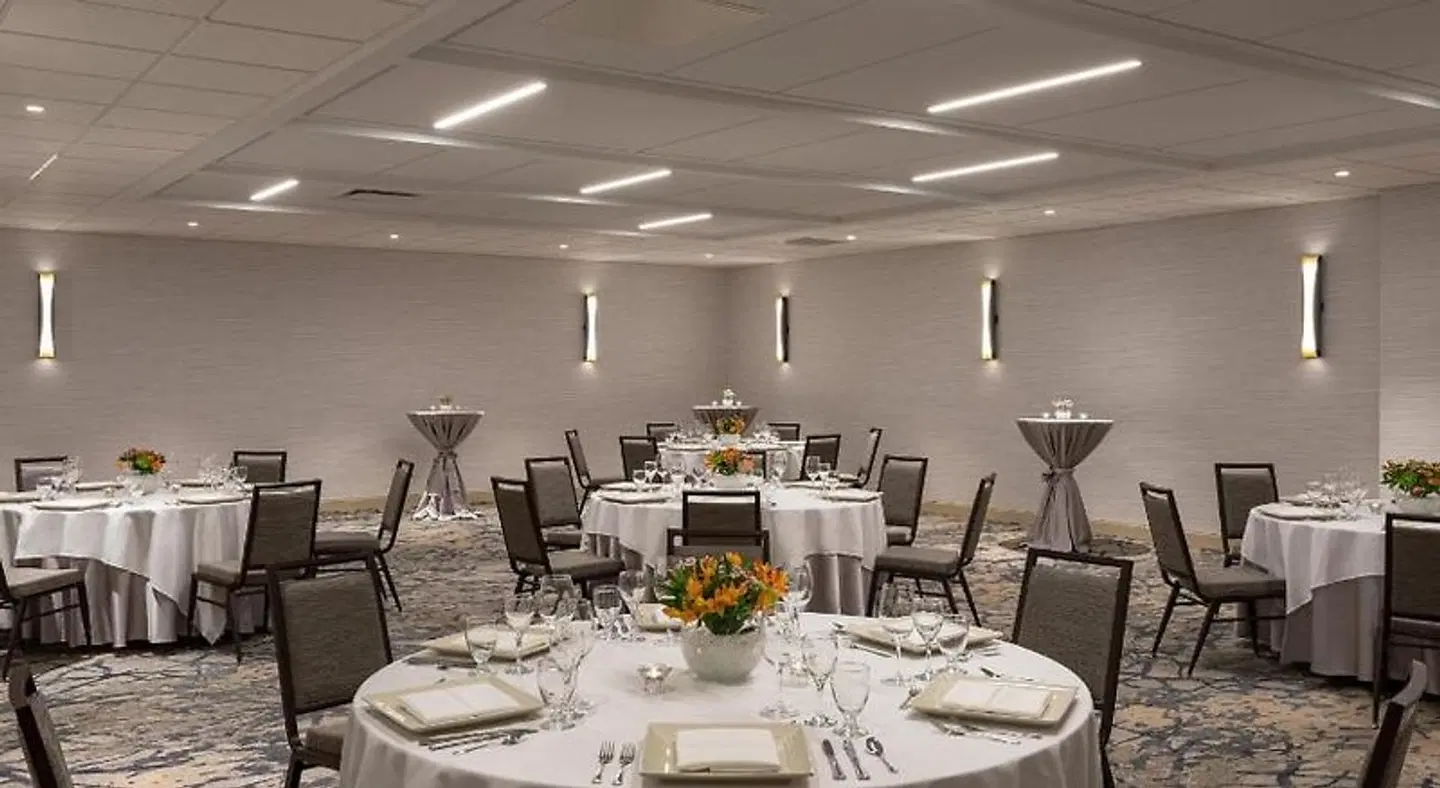 Sheraton Charlotte Airport Hotel Restaurant