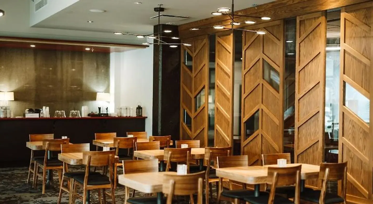 Four Points by Sheraton Levis Convention Centre Konferenz
