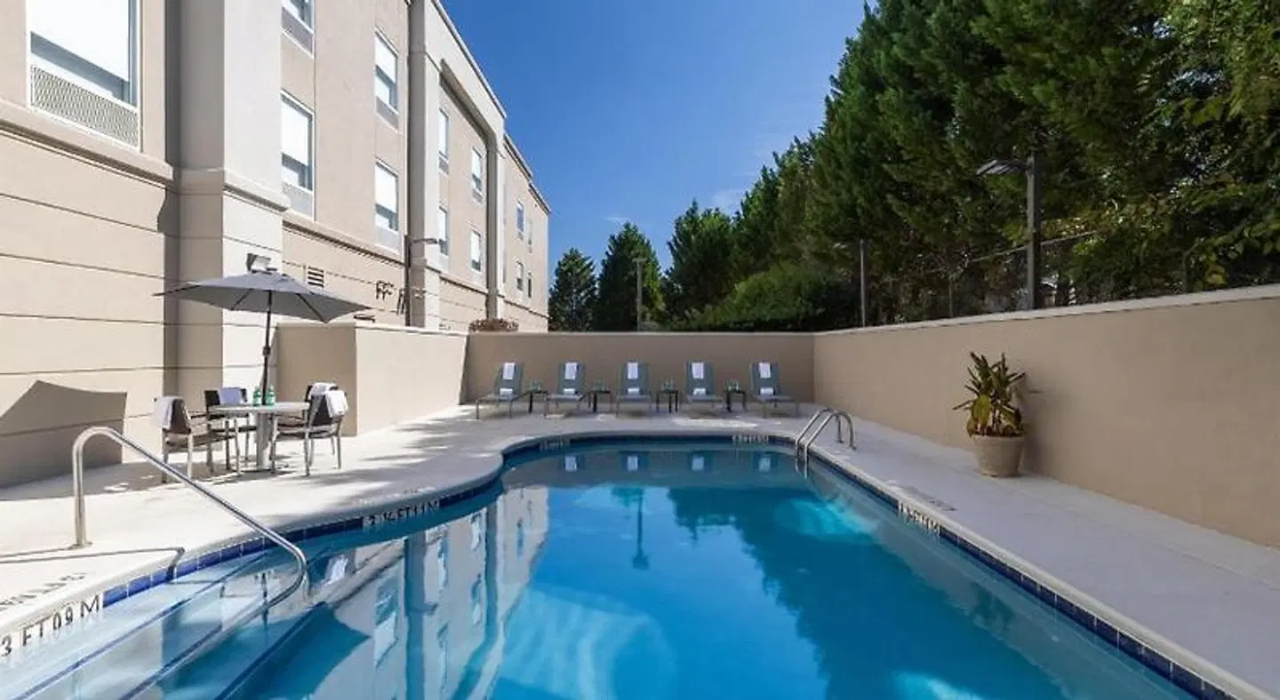 Hampton Inn Easley OUTDOOR_POOL